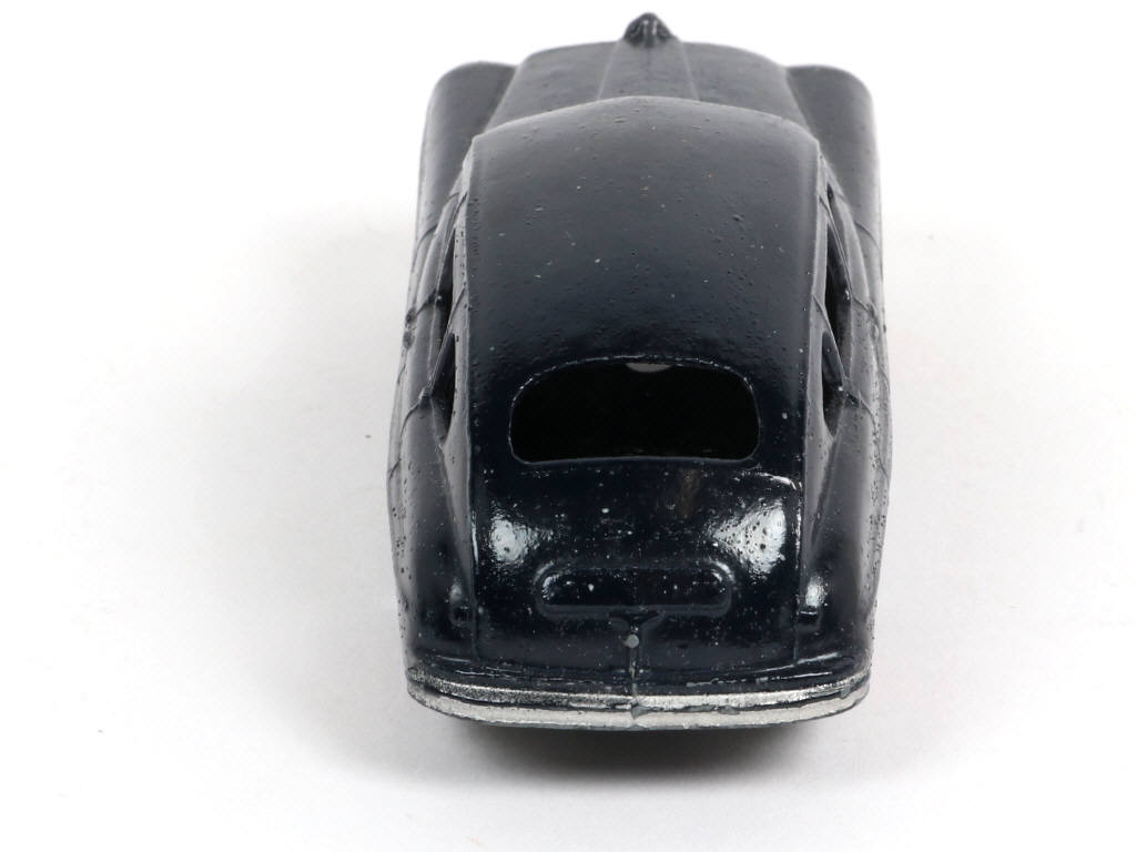 Lot 374 - DINKY TOYS (FRANCE) (1)