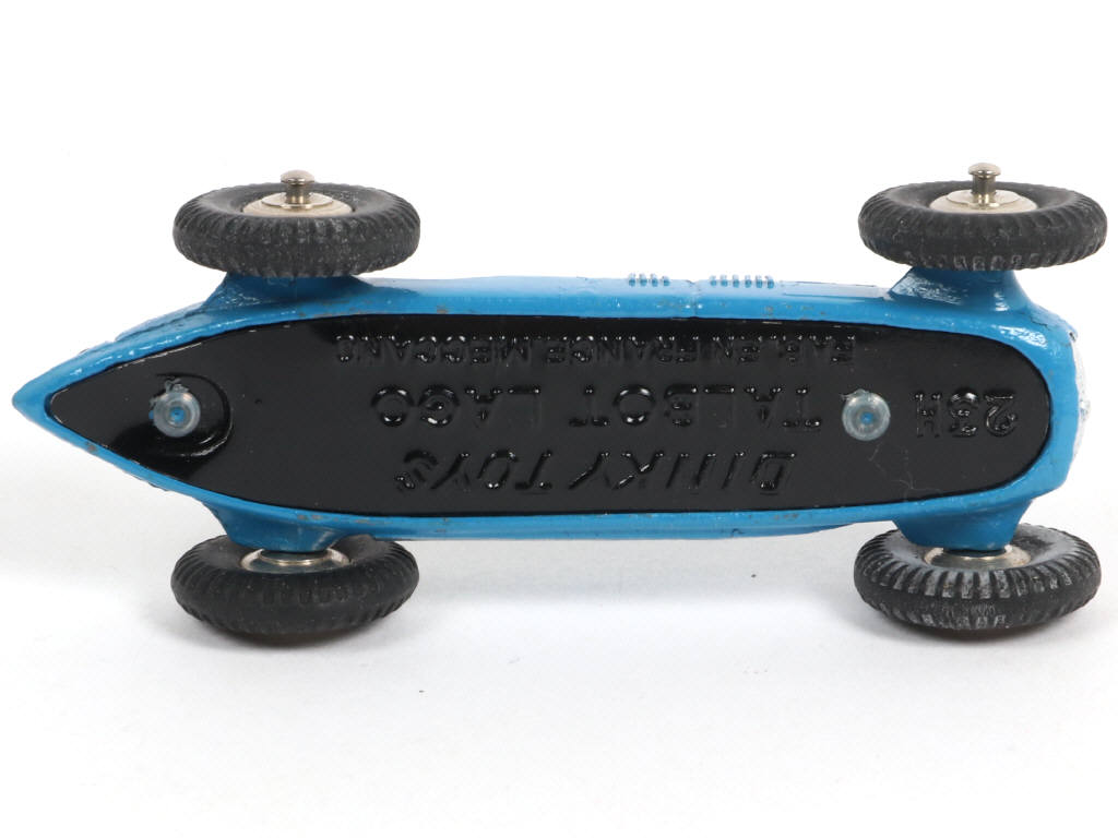 Lot 368 - DINKY TOYS (FRANCE) (1)