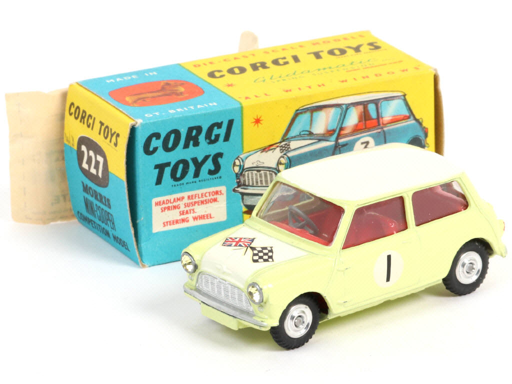 Lot 195 - CORGI TOYS (GB) (1)