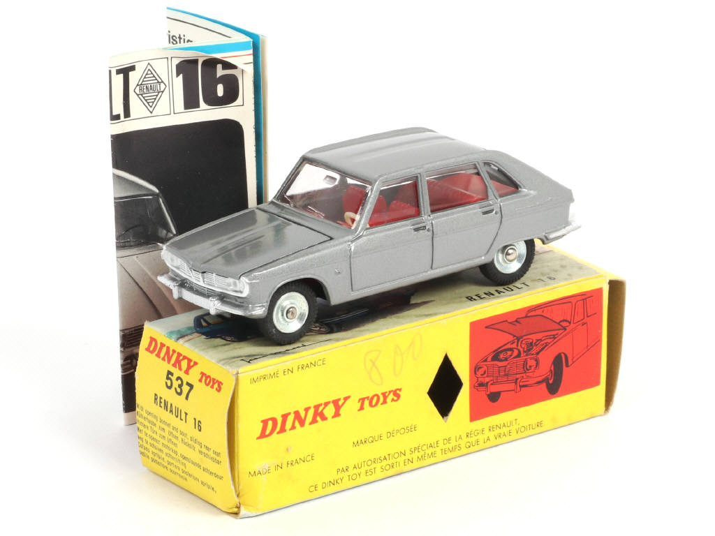 Lot 459 - DINKY TOYS (FRANCE) (1)