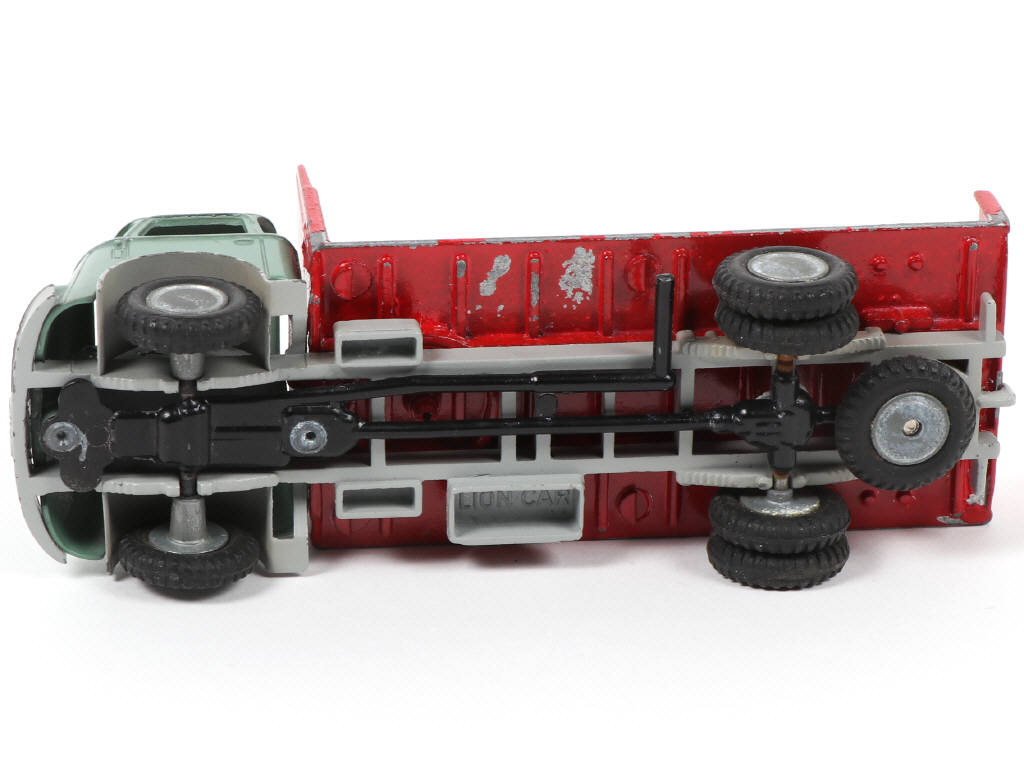 Lot 78 - LION-CAR (PAYS-BAS) (1)