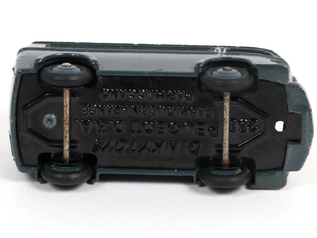 Lot 516 - DINKY TOYS (FRANCE) (1)