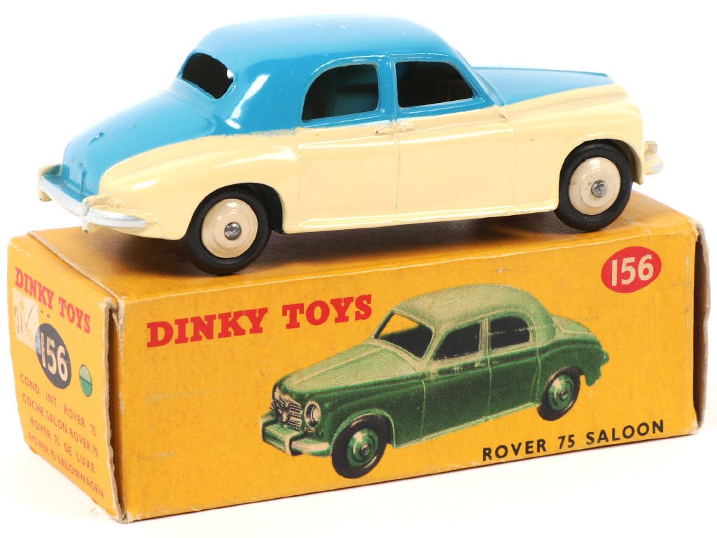 Lot 588 - DINKY TOYS (GB) (1)
