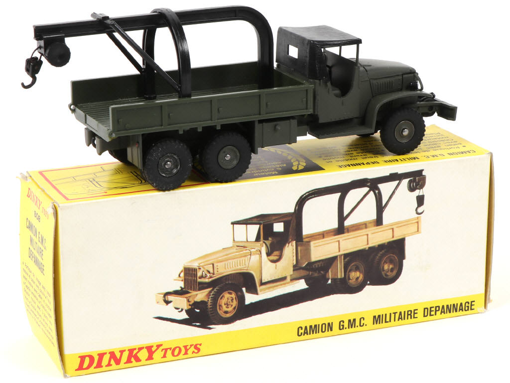 Lot 546 - DINKY TOYS (FRANCE) (1)
