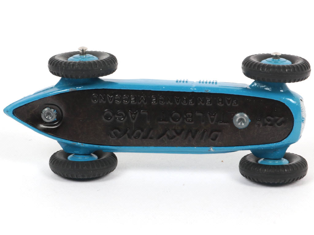 Lot 367 - DINKY TOYS (FRANCE) (1)