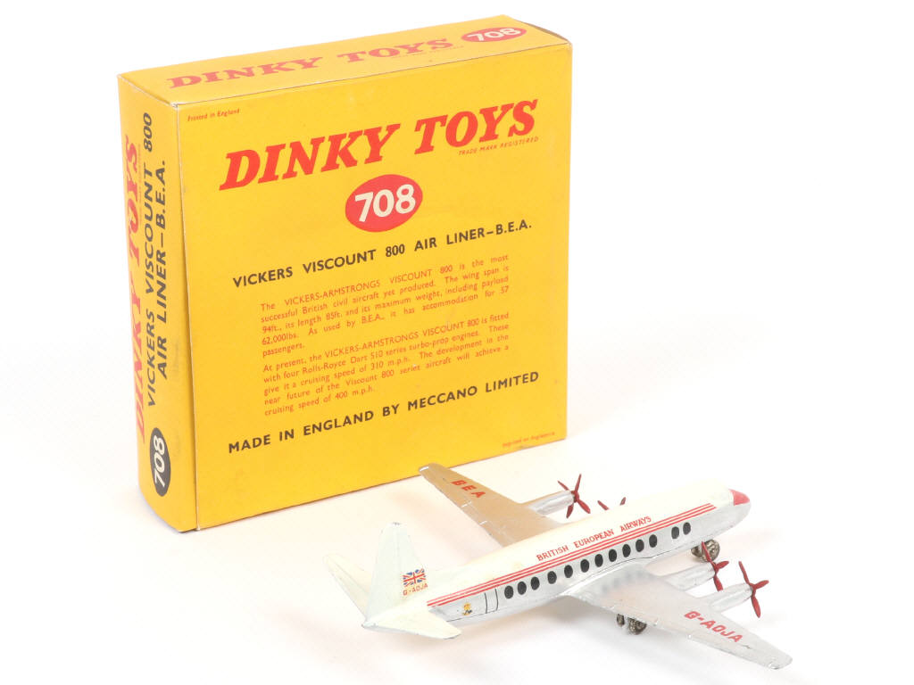 Lot 653 - DINKY TOYS (GB) (1)