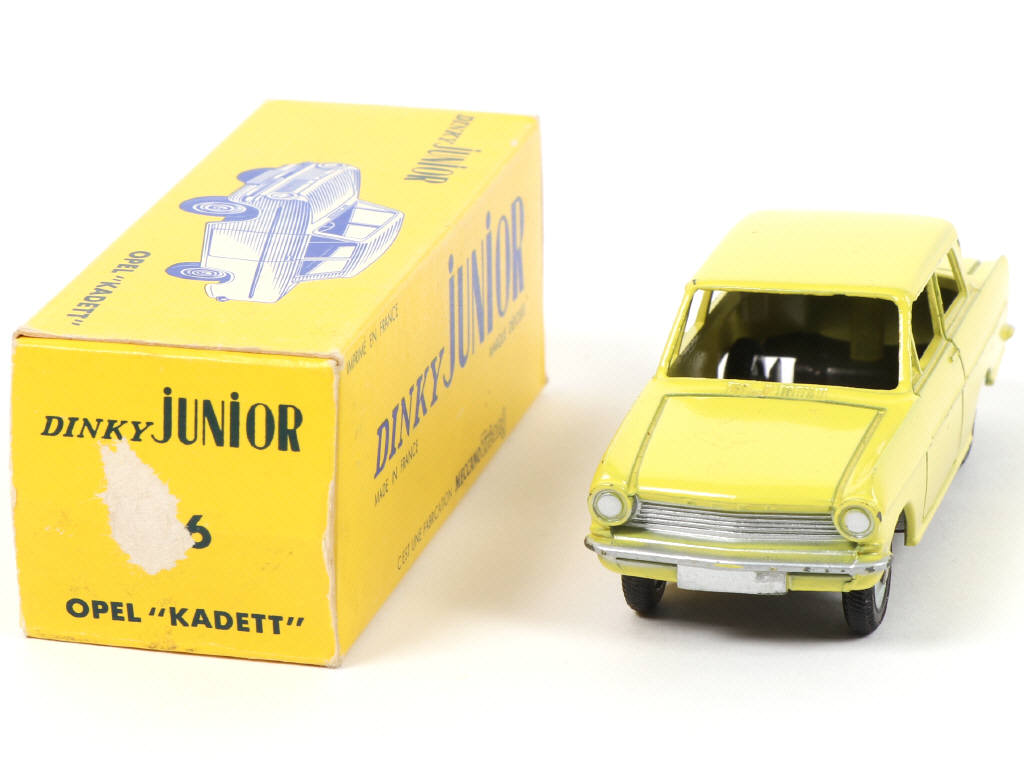 Lot 353 - DINKY TOYS (FRANCE) Série JUNIOR (1)