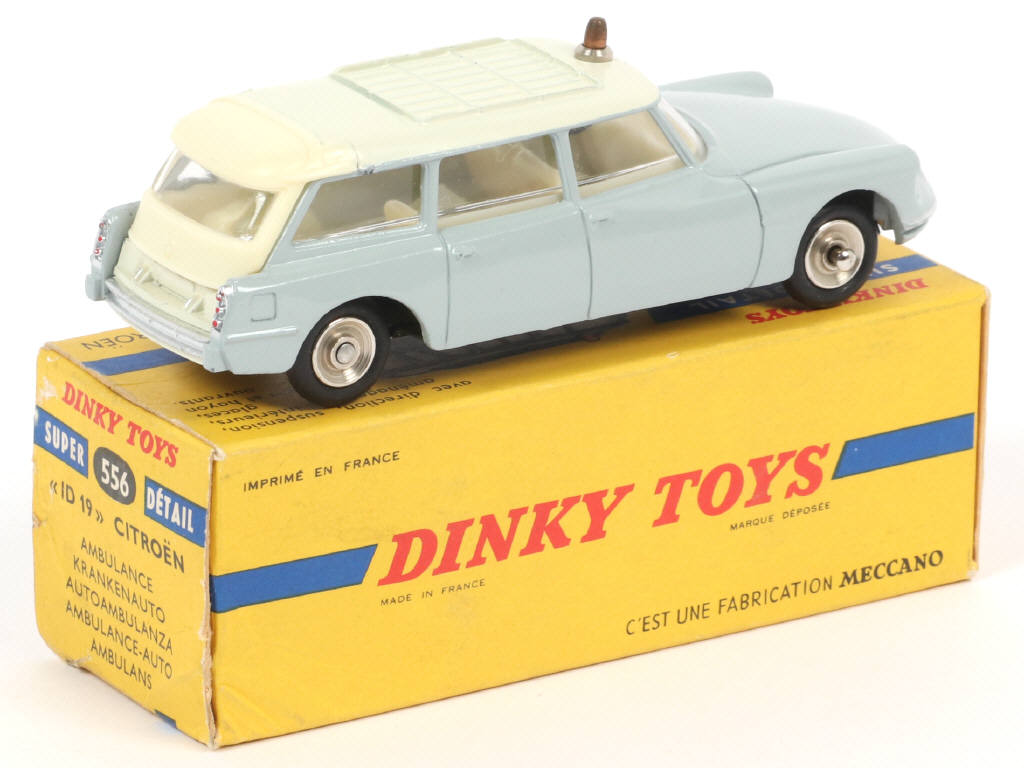 Lot 413 - DINKY TOYS (FRANCE) (1)