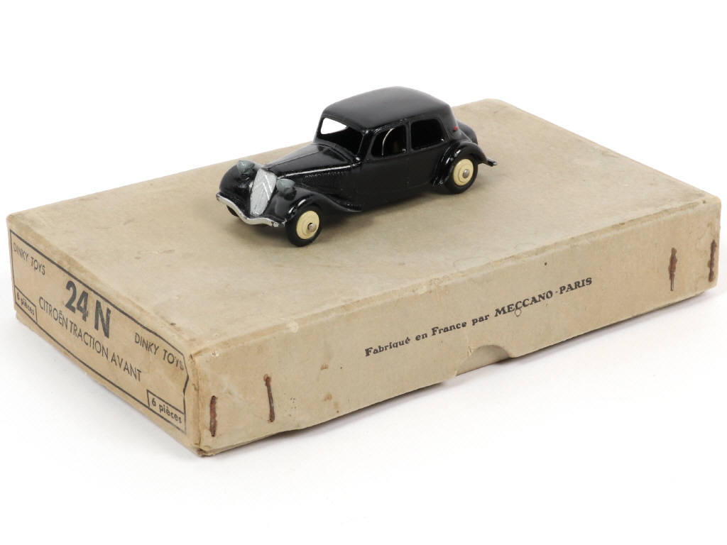 Lot 373 - DINKY TOYS (FRANCE) (2)