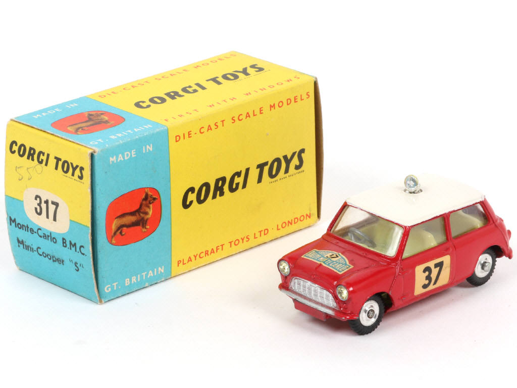 Lot 196 - CORGI TOYS (GB) (1)