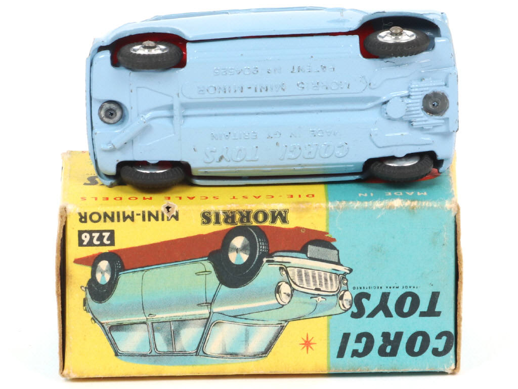 Lot 186 - CORGI TOYS (GB) (1)