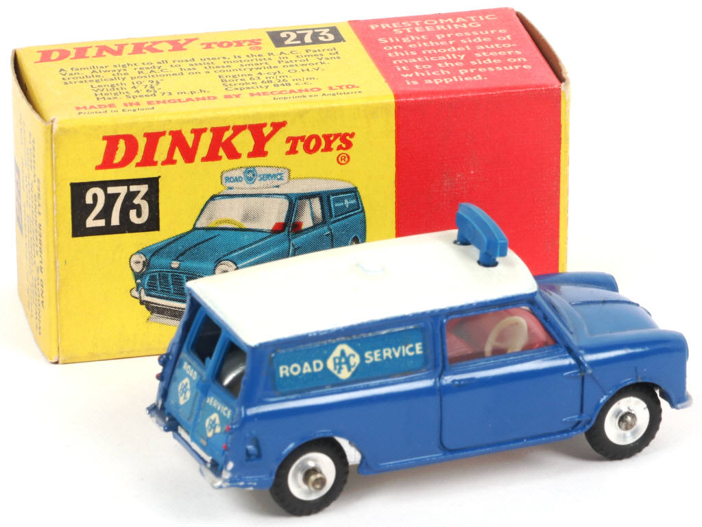 Lot 628 - DINKY TOYS (GB) (1)