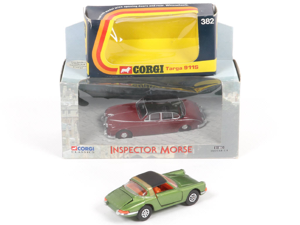 Lot 206 - CORGI TOYS (GB) (1)