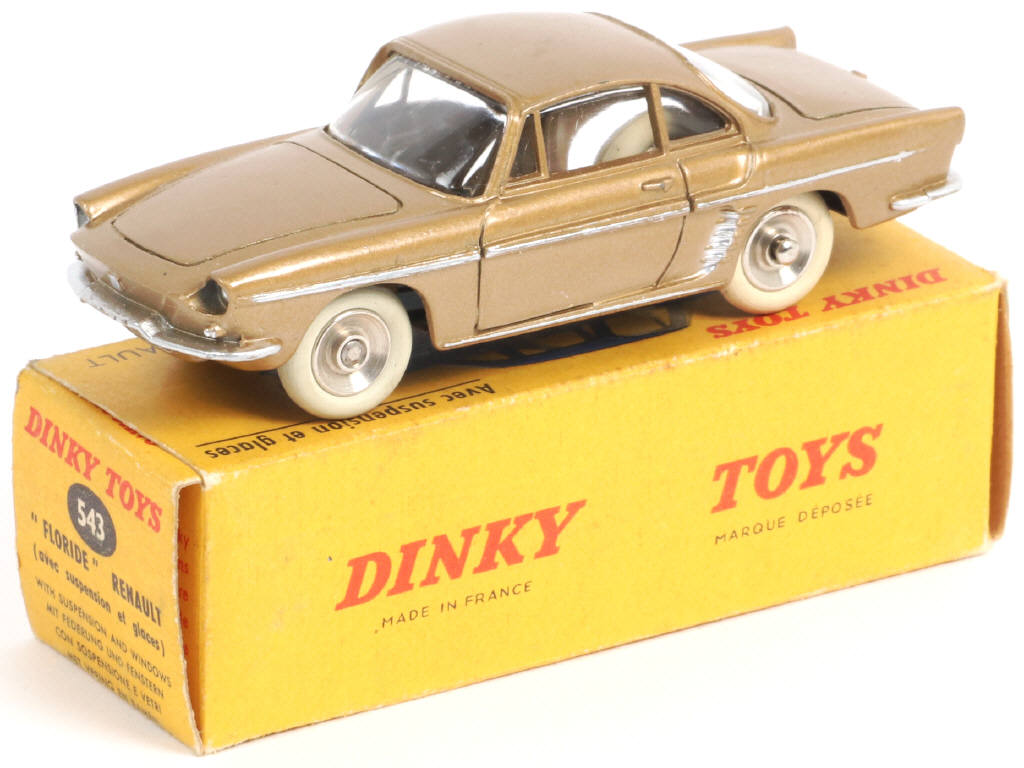Lot 385 - DINKY TOYS (FRANCE) (1)