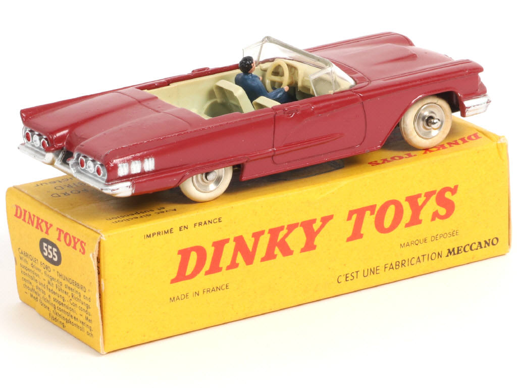 Lot 408 - DINKY TOYS (FRANCE) (1)