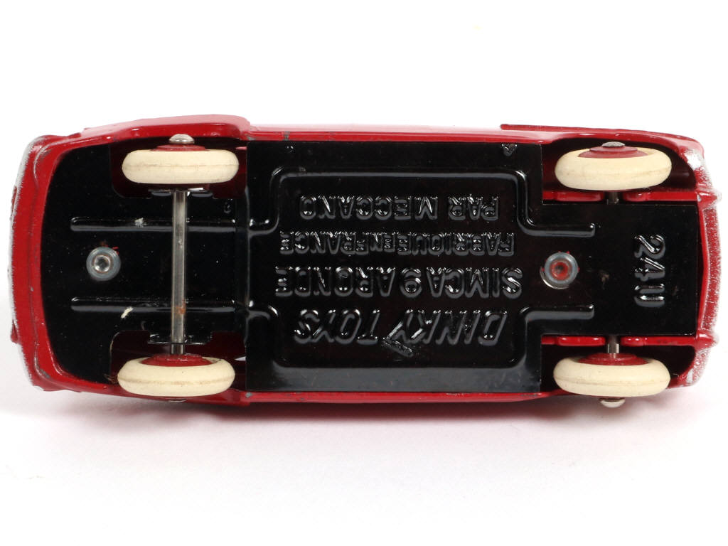 Lot 304 - DINKY TOYS (FRANCE) (1)