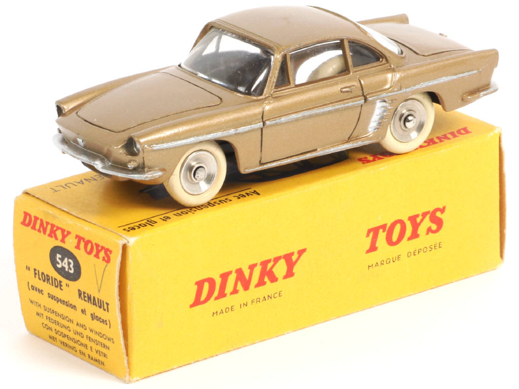Lot 383 - DINKY TOYS (FRANCE) (1)