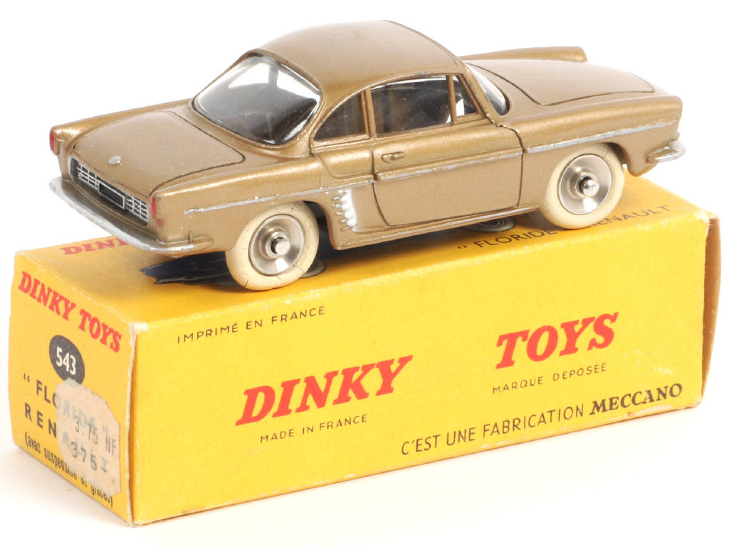 Lot 383 - DINKY TOYS (FRANCE) (1)