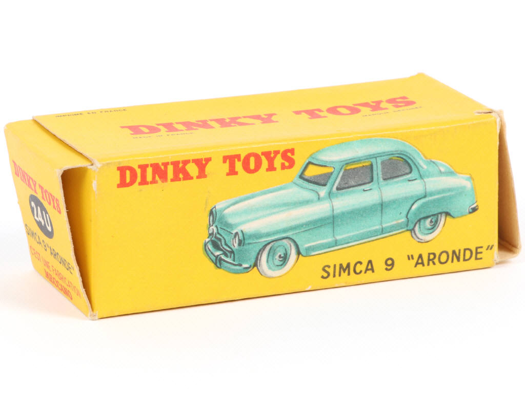 Lot 278 - DINKY TOYS (FRANCE) (1)