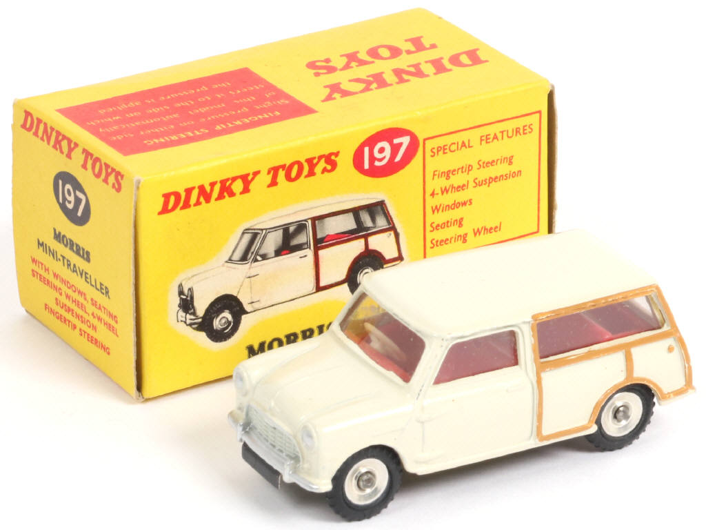 Lot 228 - DINKY TOYS (GB) (1)