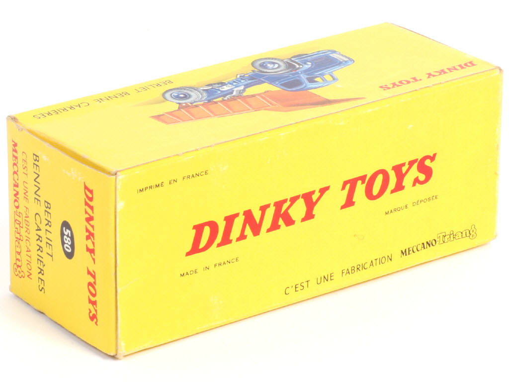 Lot 284 - DINKY TOYS (FRANCE) (1)