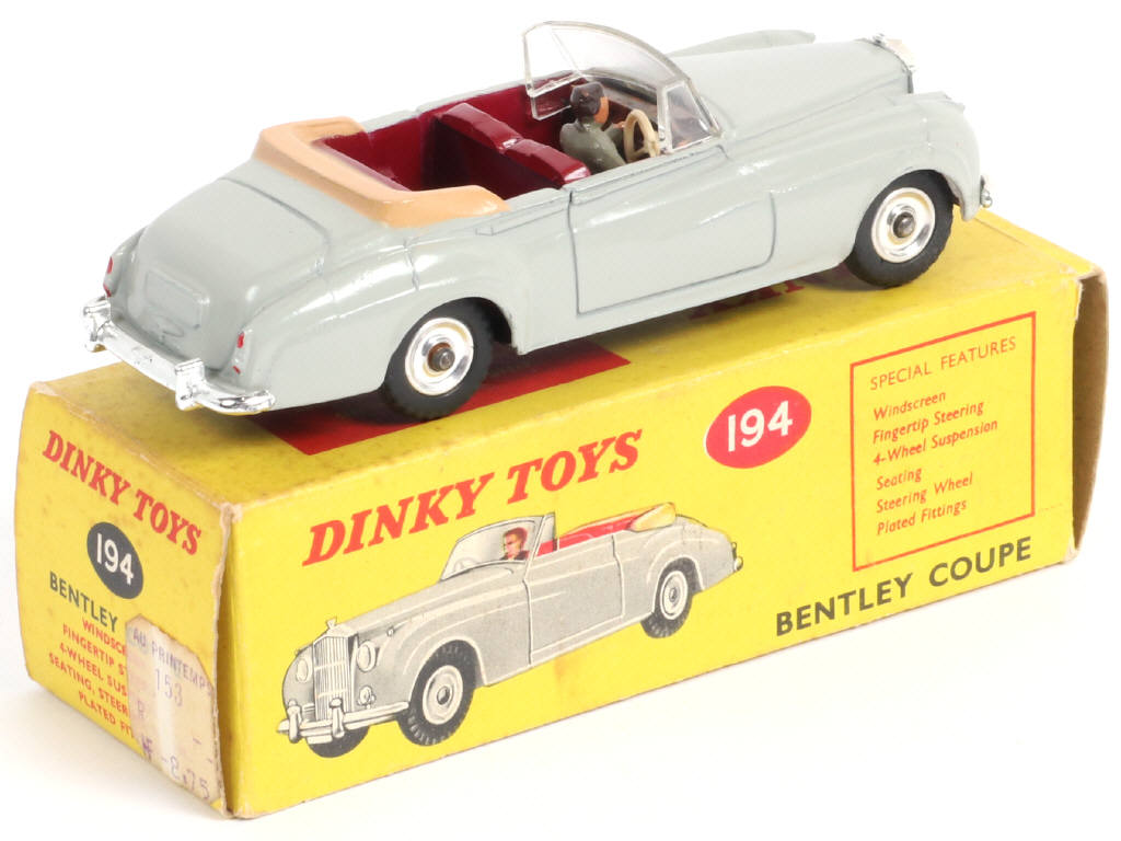 Lot 222 - DINKY TOYS (GB) (1)