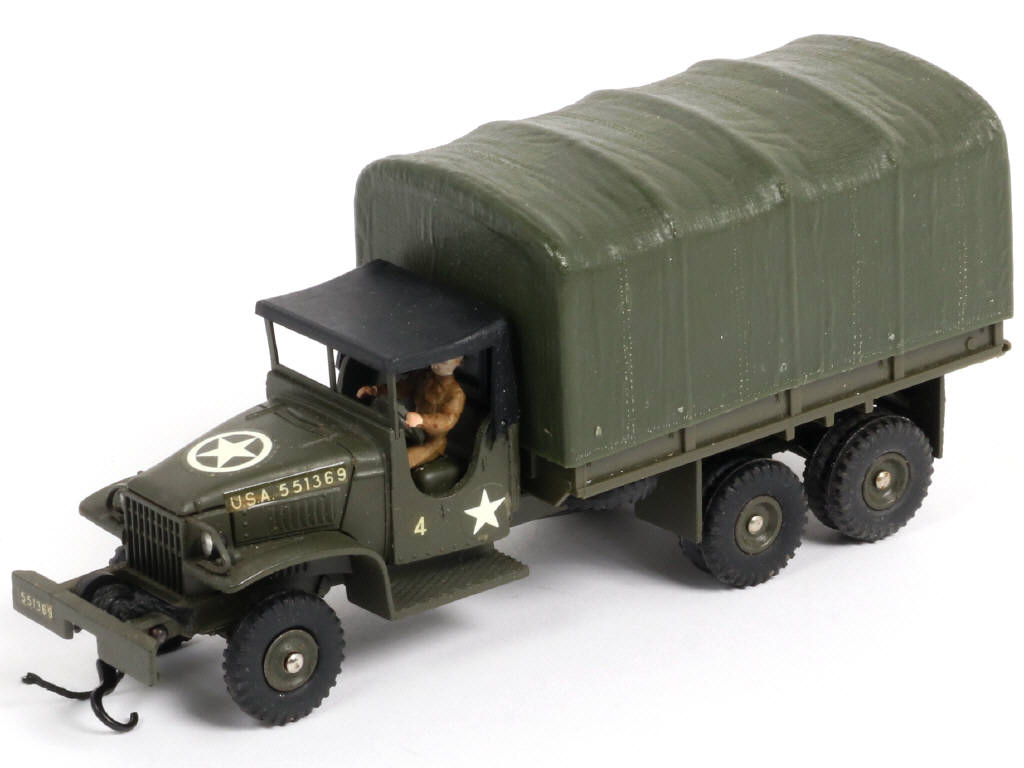 Lot 347 - DINKY TOYS (FRANCE) (1)