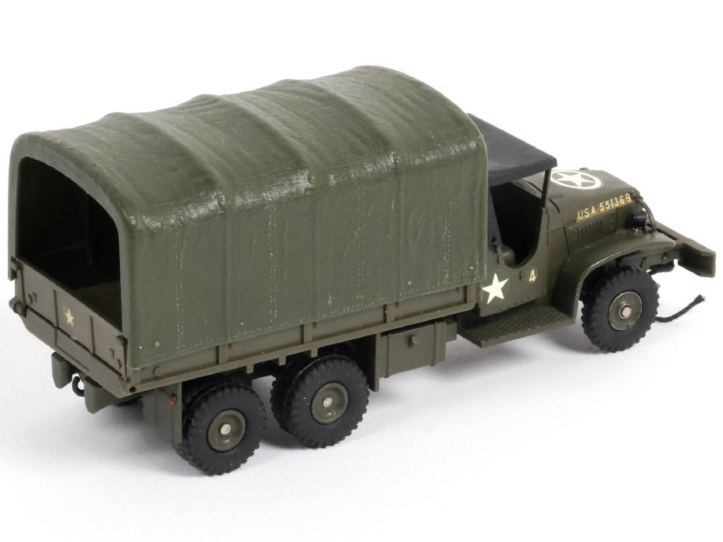 Lot 347 - DINKY TOYS (FRANCE) (1)