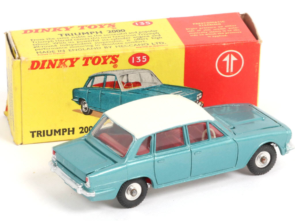 Lot 198 - DINKY TOYS (GB) (1)