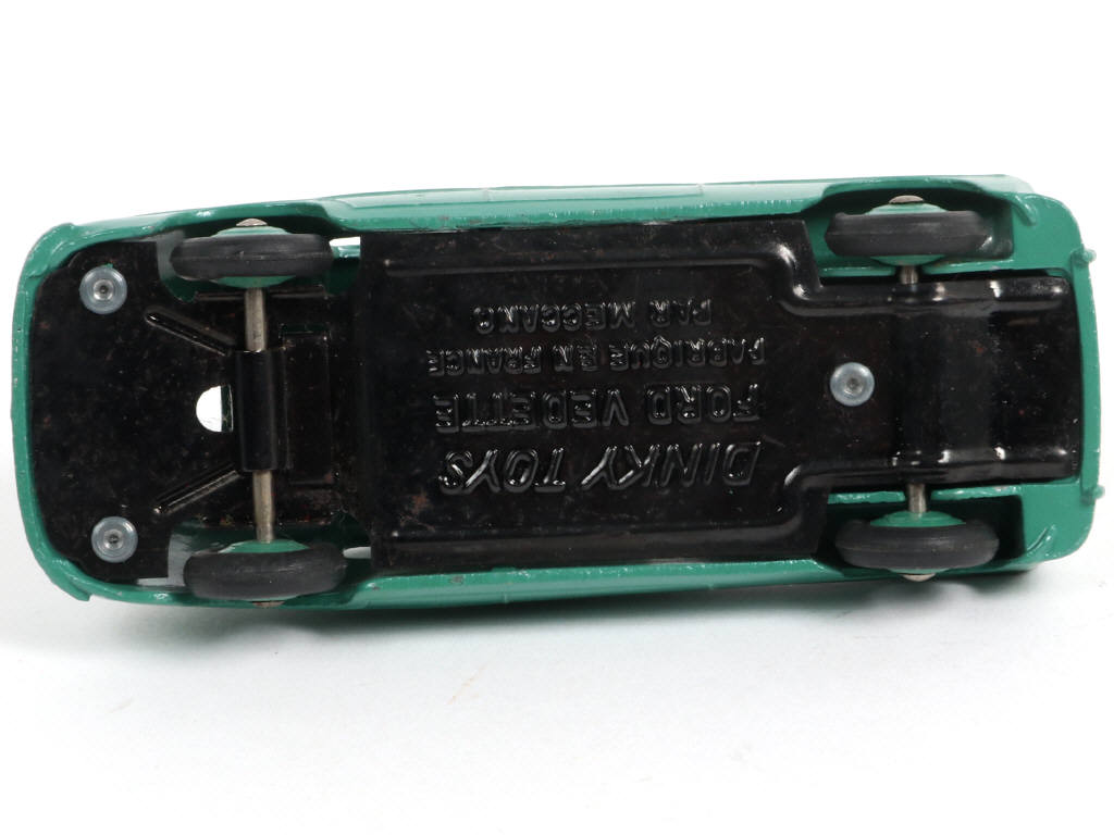 Lot 300 - DINKY TOYS (FRANCE) (1)