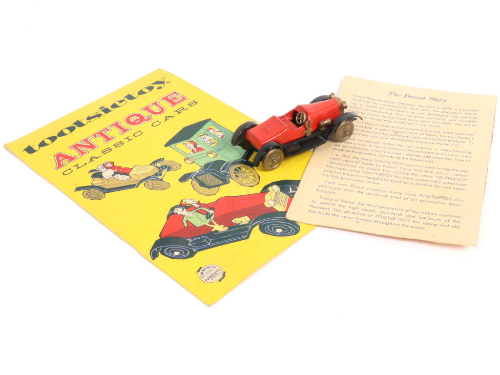 Lot 19 - TOOTSIETOY (USA) (3)