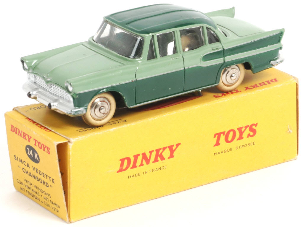 Lot 364 - DINKY TOYS (FRANCE) (1)