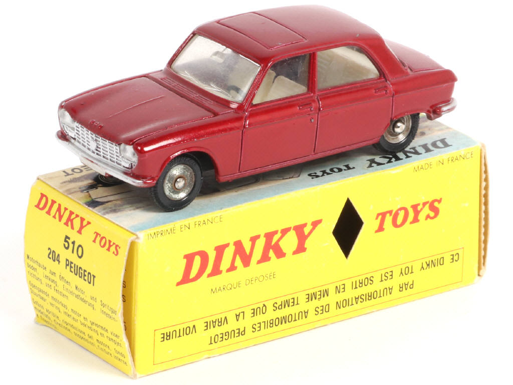 Lot 416 - DINKY TOYS (FRANCE) (1)