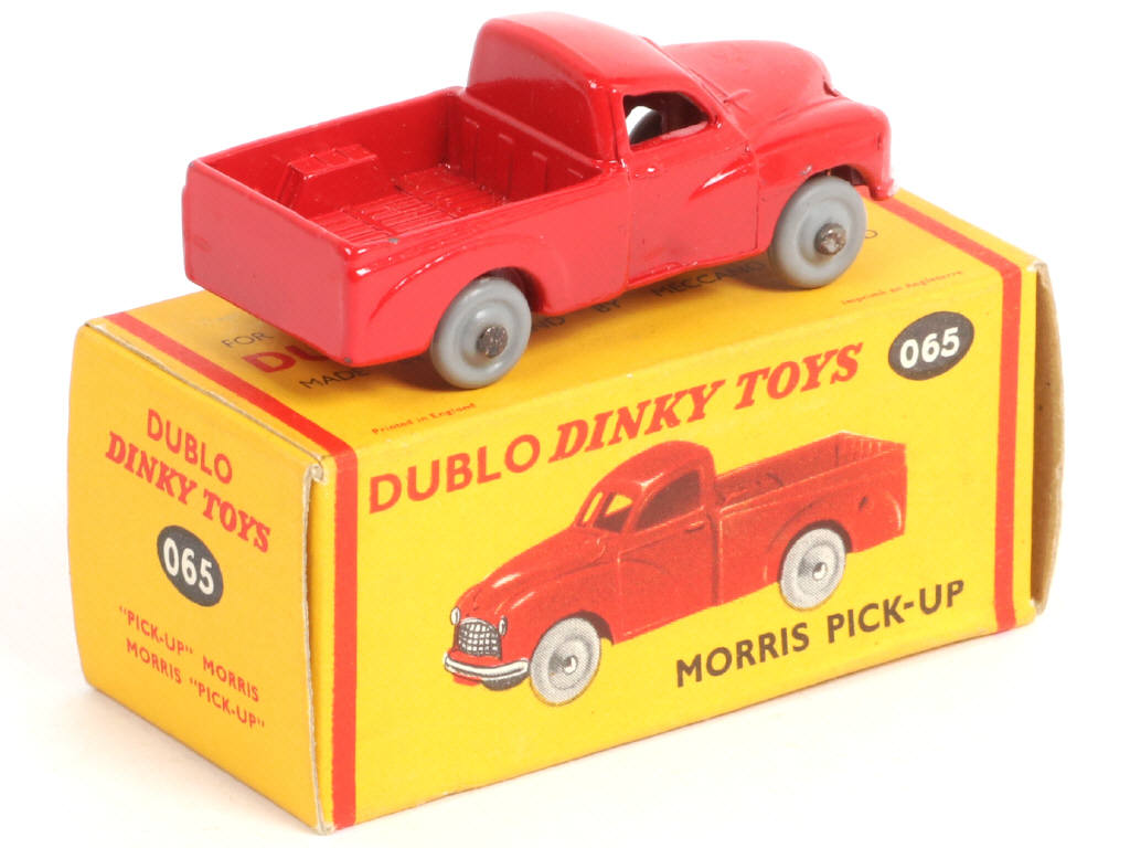 Lot 132 - DINKY TOYS (GB) (1)