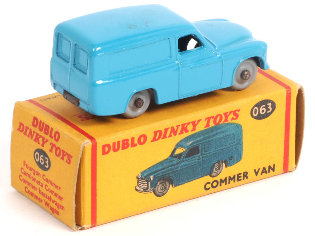 Lot 130 - DINKY TOYS (GB) (1)