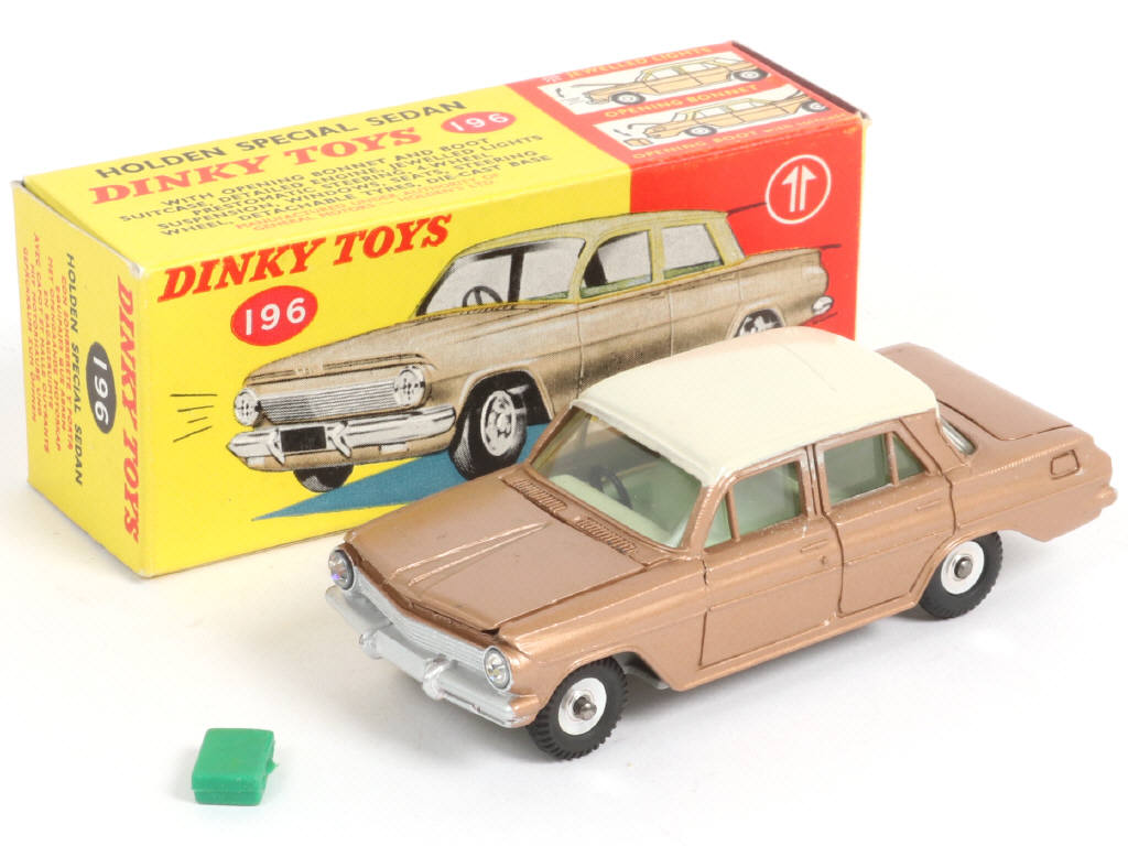 Lot 226 - DINKY TOYS (GB) (1)