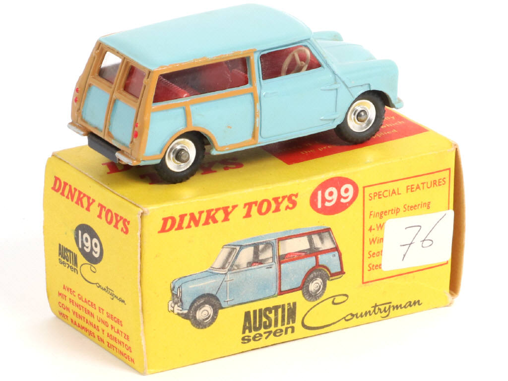 Lot 230 - DINKY TOYS (GB) (1)