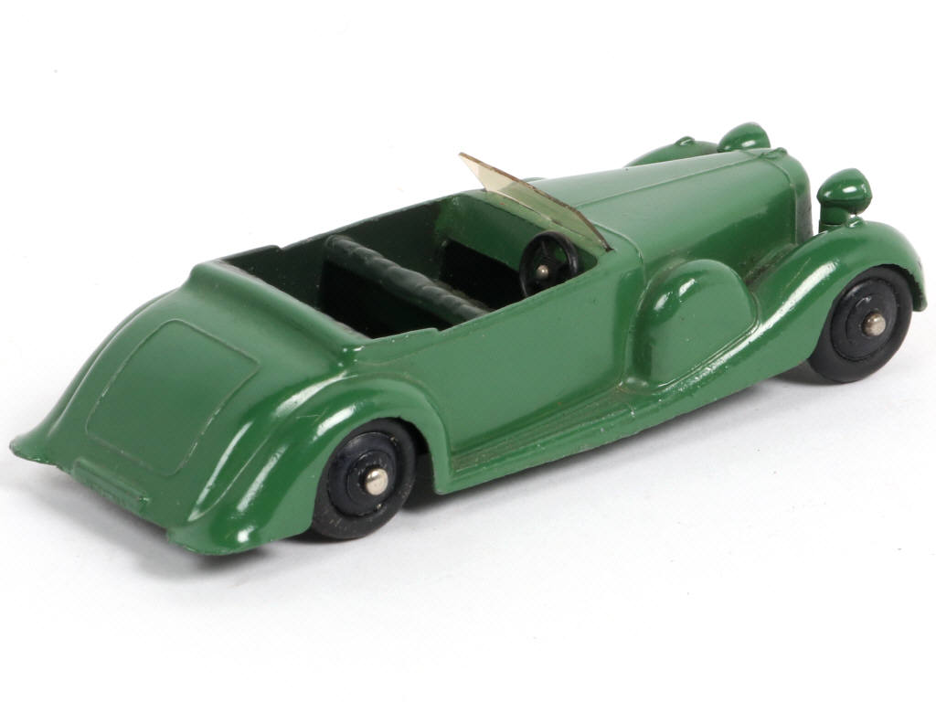 Lot 101 - DINKY TOYS (GB) (1)