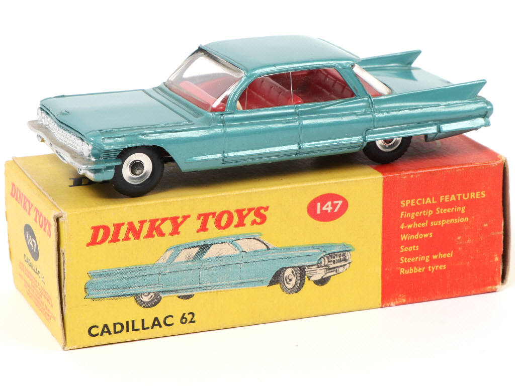 Lot 210 - DINKY TOYS (GB) (1)