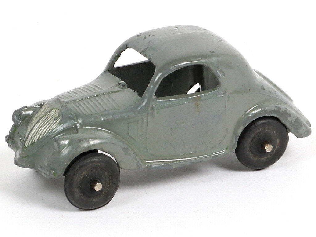 Lot 289 - DINKY TOYS (FRANCE) (1)