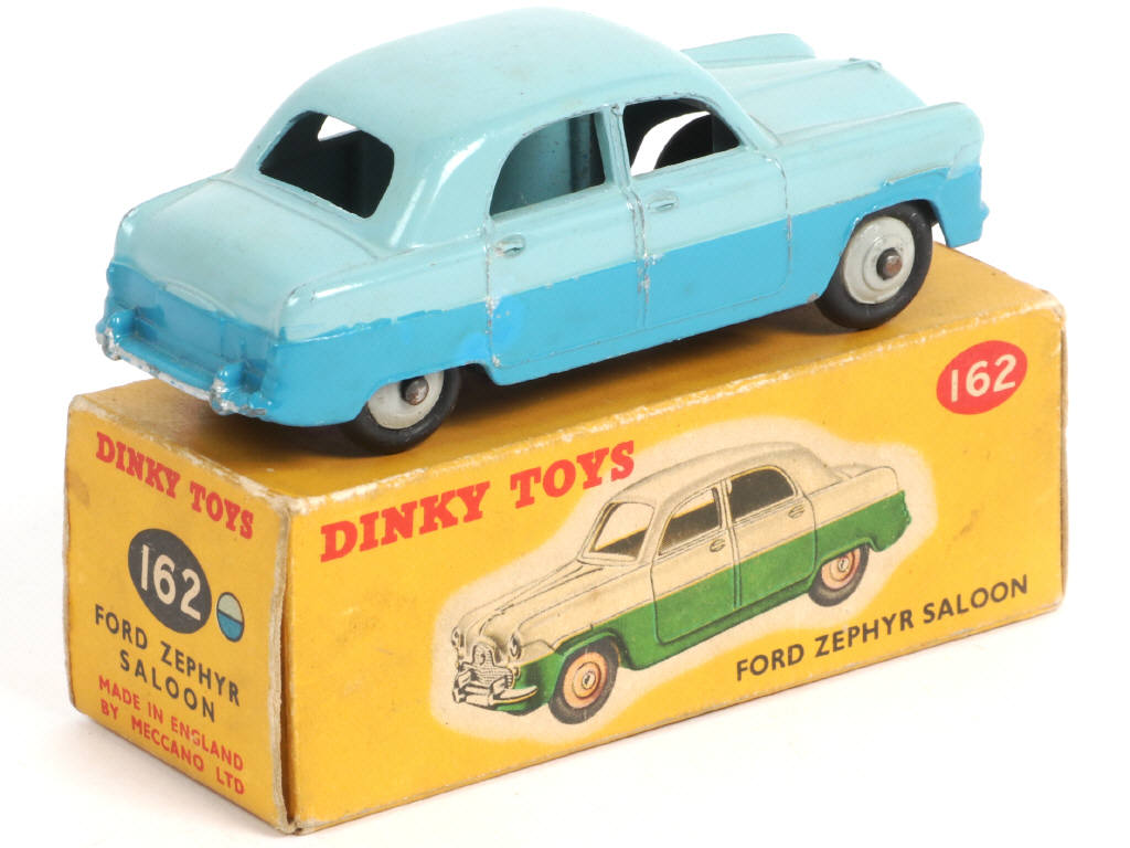 Lot 163 - DINKY TOYS (GB) (1)
