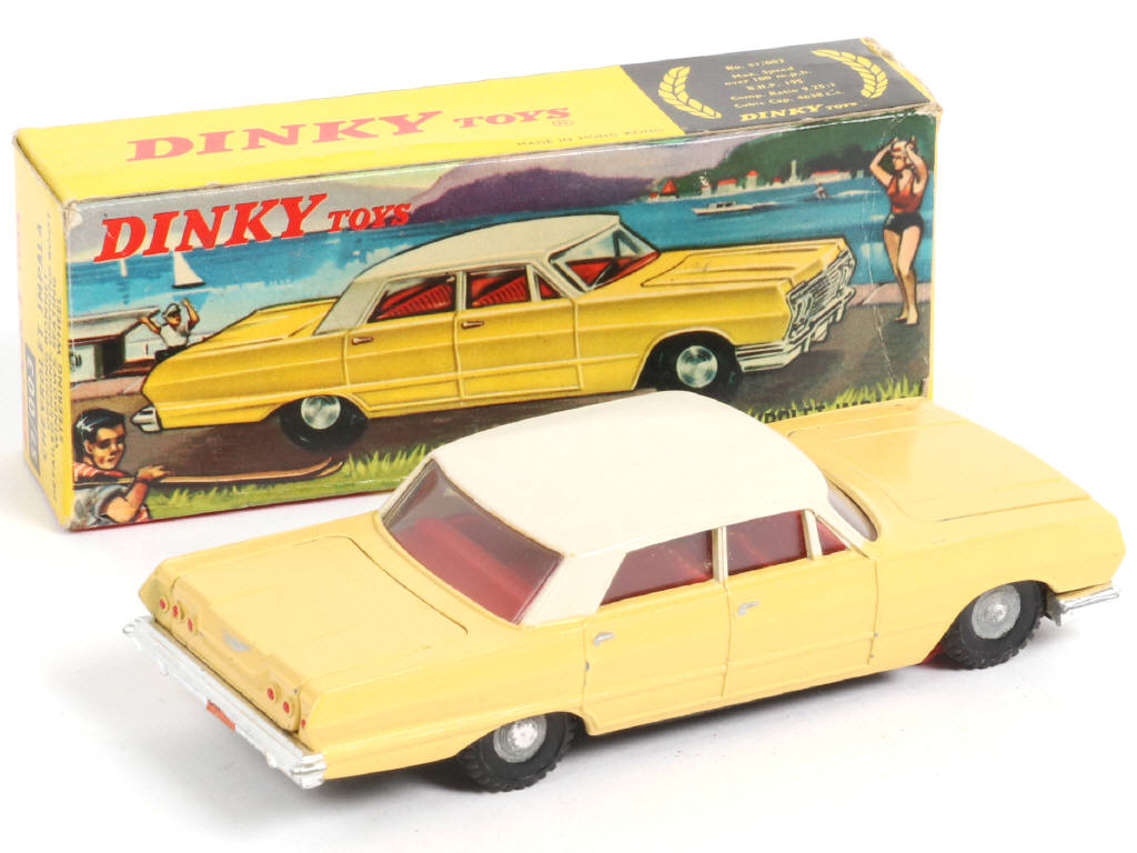 Lot 235 - DINKY TOYS (GB) (1)