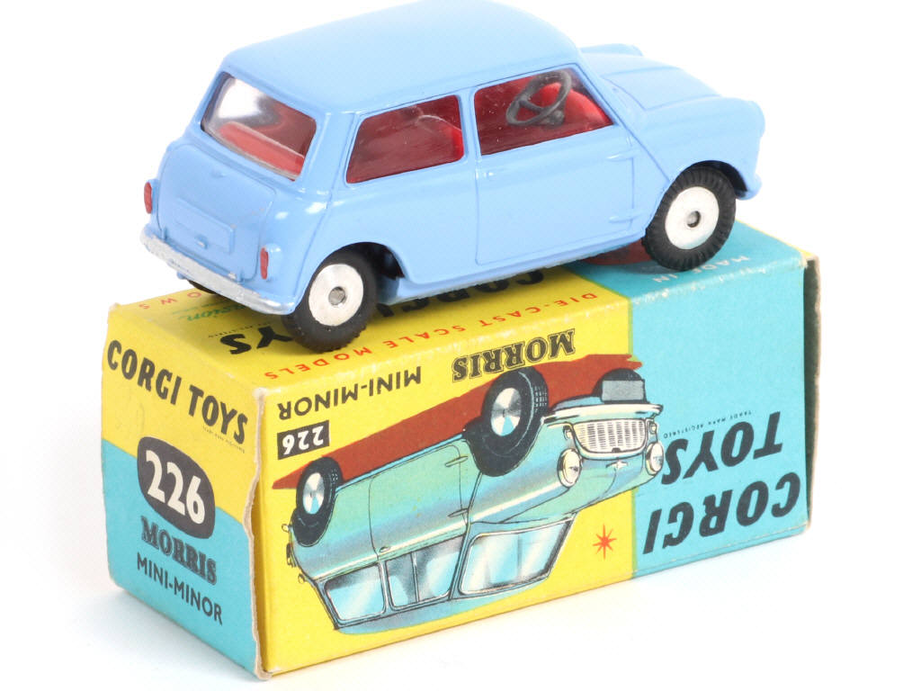 Lot 166 - CORGI TOYS (GB) (1)