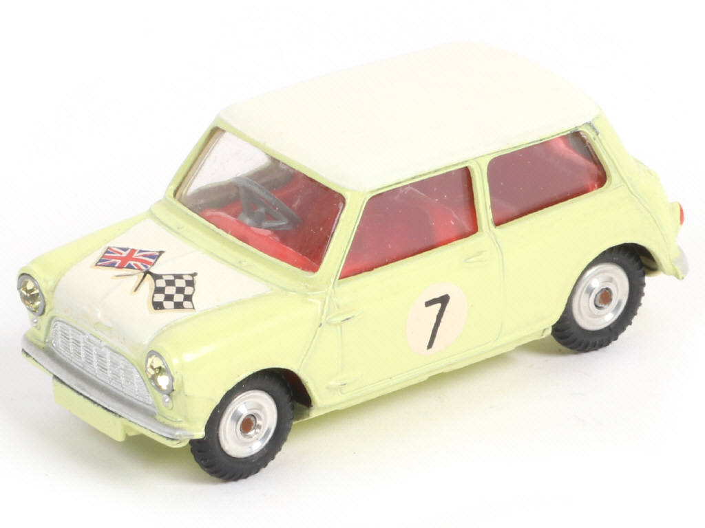 Lot 162 - CORGI TOYS (GB) (1)
