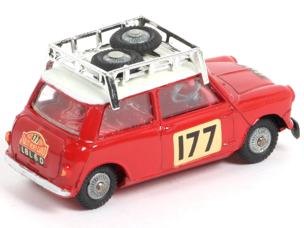 Lot 163 - CORGI TOYS (GB) (1)