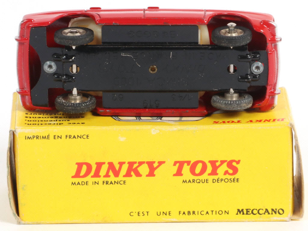 Lot 324 - DINKY TOYS (FRANCE) (1)