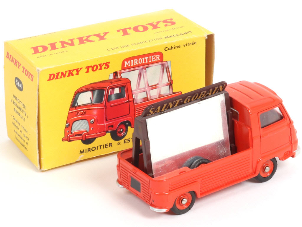 Lot 379 - DINKY TOYS (FRANCE) (1)