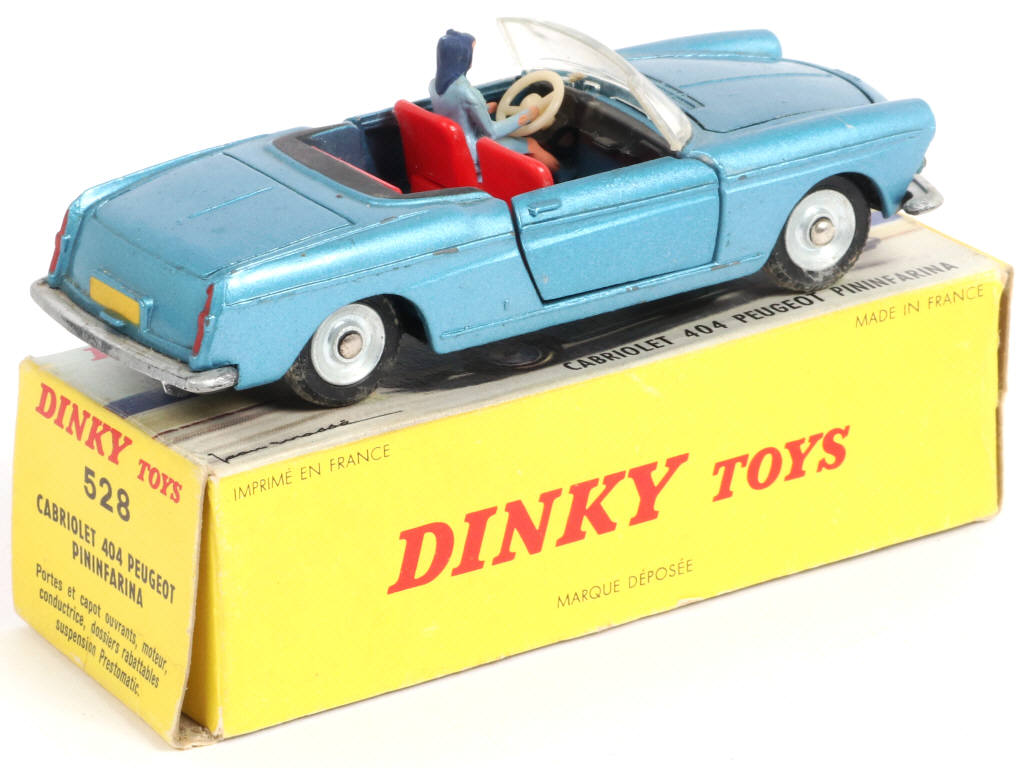 Lot 307 - DINKY TOYS (FRANCE) (1)