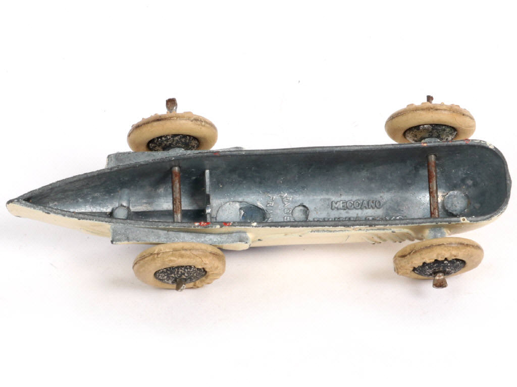 Lot 225 - DINKY TOYS (FRANCE) (1)