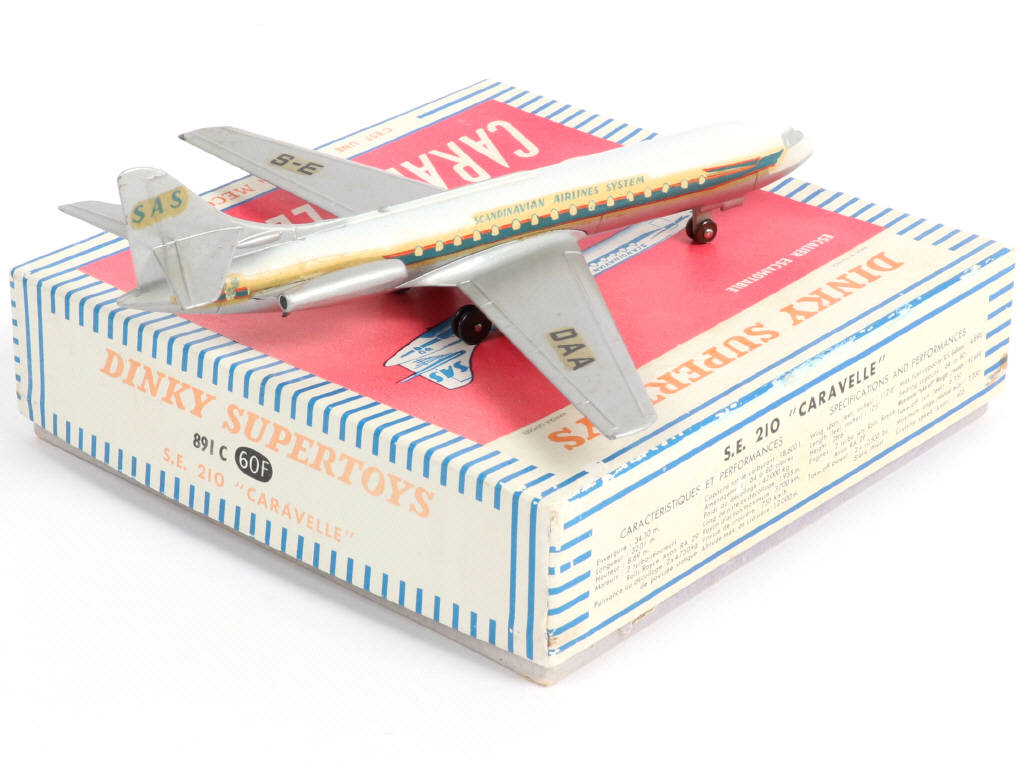 Lot 347 - DINKY TOYS (FRANCE) (1)